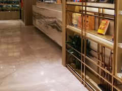 -杭州西湖湖滨银泰亚朵酒店