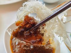 银丝香酥牛小排-东海朗廷酒店-唐阁T’ANG COURT 中餐厅