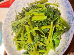 -魏铭鱼头捞饭(晋阳路店)