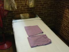 -莱蔻·圣灸堂·推拿艾灸(天山店)