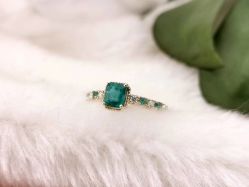 -威德钻石-克拉钻大本营(南京东路店)