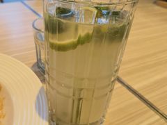 -必胜客(长虹万达店)