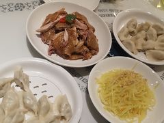 -东方饺子王臻味餐厅(新嘉坡城店)