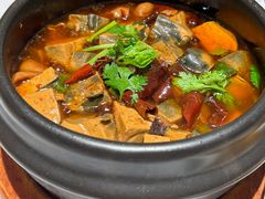 臭豆腐肥肠煲-多哩小馆(大行宫店)