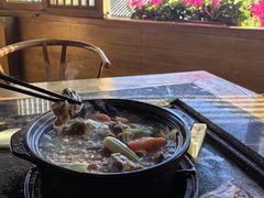 -有一锅·野生菌黑山羊腊排骨火锅(古城北门店)