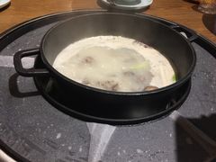 -三人行骨头王火锅(长寿店)