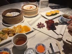 -广州花园酒店荔湾亭·地道点心·粤式饮茶
