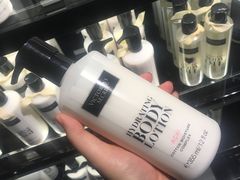 -Victoria's Secret(杭州湖滨银泰in77店)