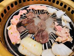 -炼火烤肉店