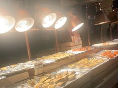 自助取餐区-亚马逊环球美食百汇(新城吾悦广场店)