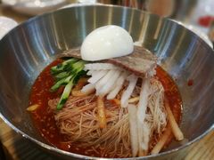 水冷面-江南面屋(明洞店)
