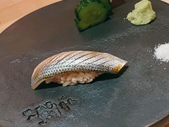 -橼舍鮨青木