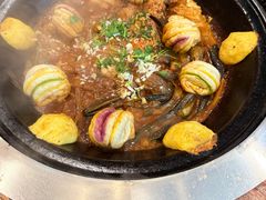 -万里闯关东铁锅炖菜馆(高新旗舰店)