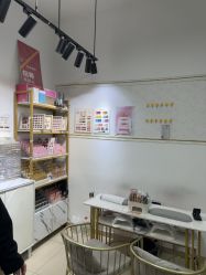 -尤米一站式美甲美睫