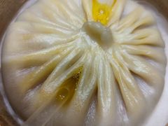 蟹黄吸管汤包-隆喜元鱼汤包·海鲜(中联广场店)