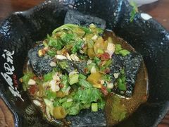 -黑白电视长沙小吃(美林M·LIVE天地东座店)