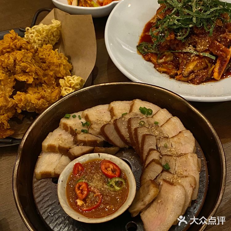 上海堂食第一顿☝🏻必须是这家章鱼牛肠锅