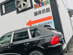 -嘿哟动霸CHUA·新潮玩运动娱乐中心·蹦床滑冰团建乐园