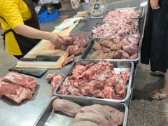 -标记美食新鲜猪杂(兴南大道店)