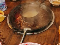 -馋虫重庆火锅(玉林南街店)