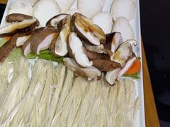 -牛鲜盛齐齐哈尔烤肉(曹路店)