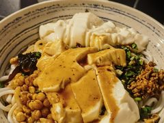 豆花米线-多味居(剪子巷店)