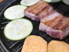 -唯成•韩国炭火烤肉 유성고기