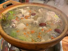 石橄榄炖鸡-洪大厨鸡煲(福田店)