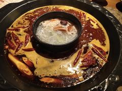 -舒家大院重庆老火锅(纪念塔店)