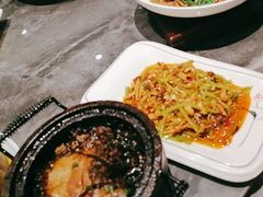 -有红鸡毛店·川菜(建设路店)