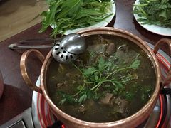 -银同牦牛肉火锅