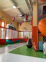 -动力星球家庭亲子游乐中心