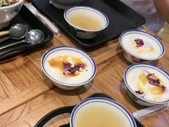 -云阿蛮云南生烫牛肉米线(奉贤路店)