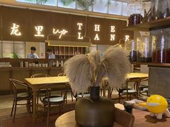-来龙里 精致 东南亚餐室(万象城店)