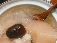 冰糖银耳炖雪梨-小团圆糖水铺(襄阳南路店)