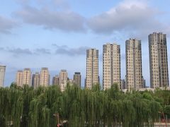 -南京眼步行桥