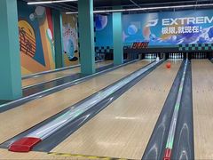 -极限PLAY运动娱乐新世界·团建派对表演休闲馆·室内高空游乐园