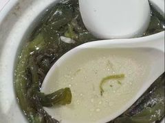 杏仁西洋菜炖肉汤-香港新发烧腊茶餐厅(书城店)