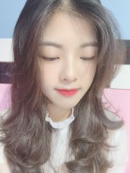 -变画·发型STUDIO