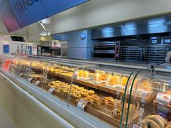 -红星前进面包牛奶公司(君太店)