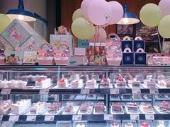 -巴黎贝甜(大宁国际商业广场店)