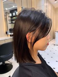 -HAIR CORNER