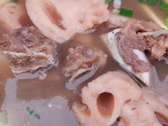 -燕子煨汤(山海关路店)