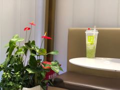 -奈雪的茶(湖滨银泰in77C区PRO店)