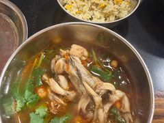 -鸿顺老铁锅美蛙鱼府(解放碑店)
