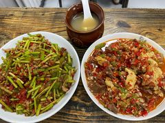 蒜苗炒肉-江南古镇味道·私房菜