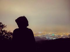 -鬼笑石后山停车场