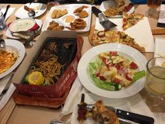 -必胜客(安盛金马店)