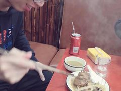 -哈尔滨东北铁锅炖(都督街店)