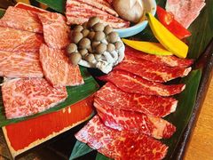 -炼火烤肉店